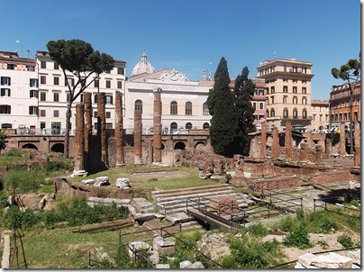 Largo di Torre Argentina