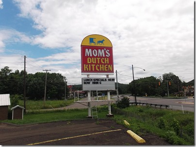 Mom's Dutch Kitchen